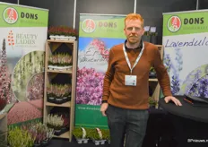 Harm Dons van de gelijknamige boomkwekerij Dons gaat dit jaar starten met de Hebe ‘All Blooms’.